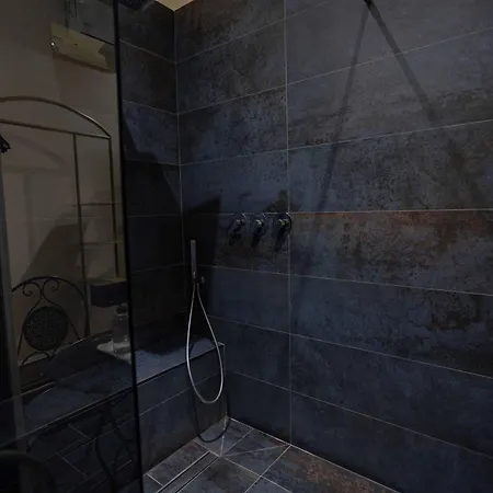 Bed and breakfast Domus Deorum 4*