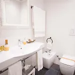 Domus Deorum Bed and Breakfast