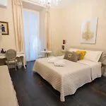 Domus Deorum Νάπολη