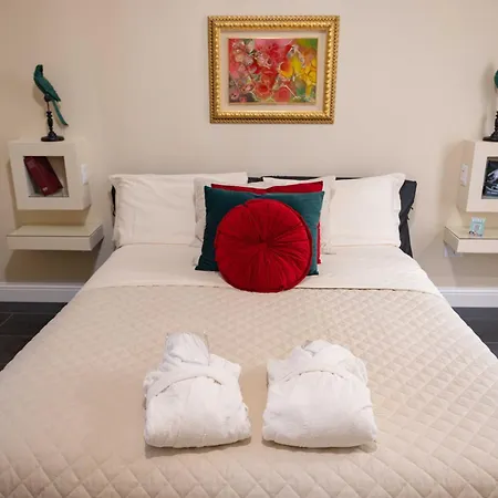 Bed & Breakfast Domus Deorum Napels