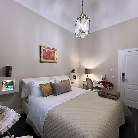 Bed & Breakfast Domus Deorum