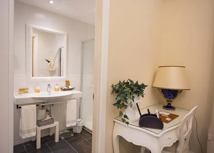 Domus Deorum Alojamento de Acomodação e Pequeno-almoço 4*