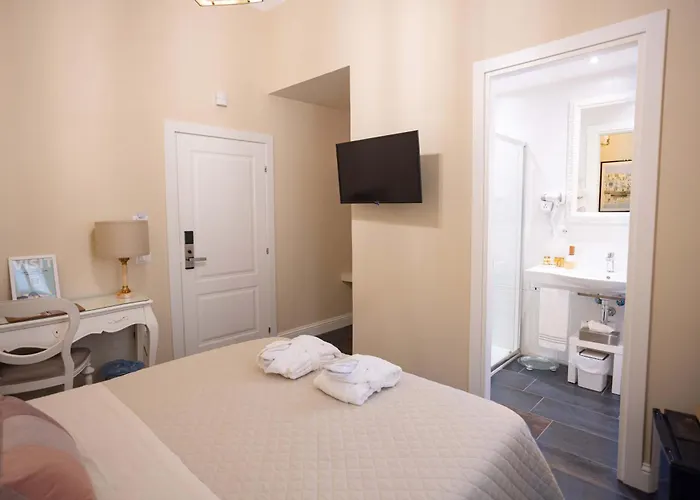 Domus Deorum 4* Nápoles