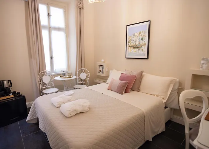 Domus Deorum 4* Nápoles