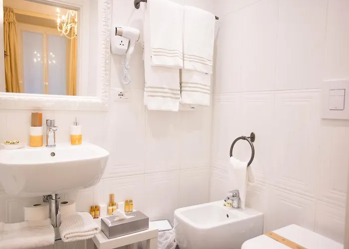 Alojamento de Acomodação e Pequeno-almoço Domus Deorum 4*