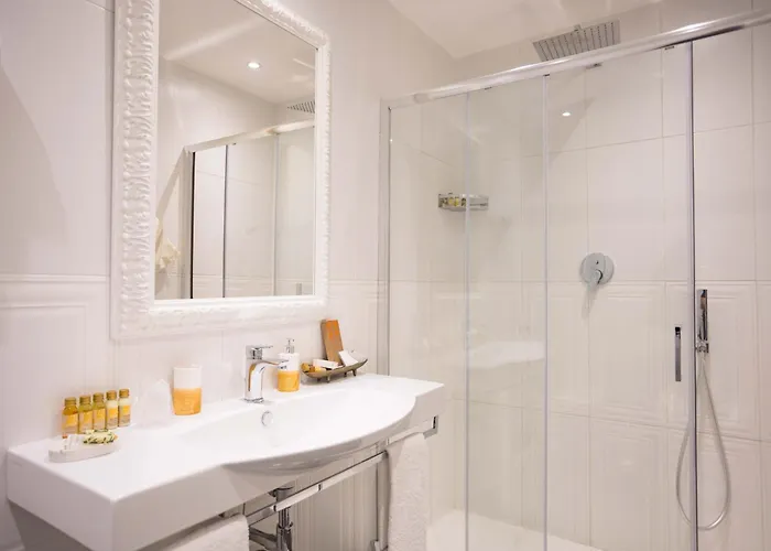 Domus Deorum Alojamento de Acomodação e Pequeno-almoço Nápoles