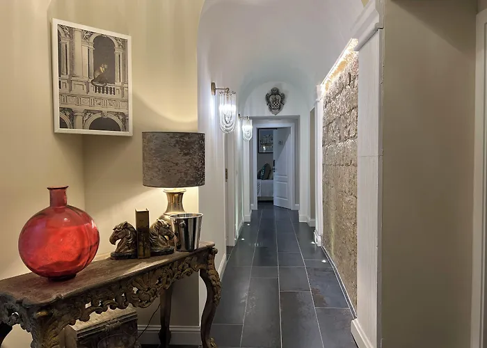 Domus Deorum Alojamento de Acomodação e Pequeno-almoço Nápoles