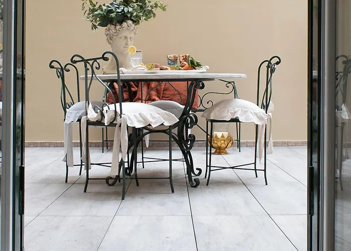 Domus Deorum 4* Nápoles